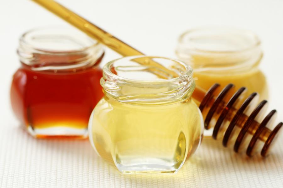 Honig in verschiedenen Geschmacksrichtungen